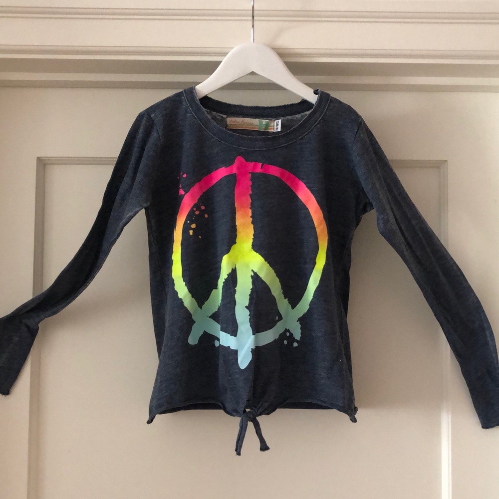 Peace Sign Long Sleeve Tee